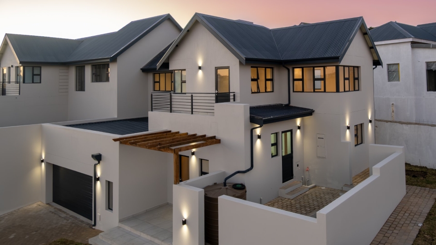 3 Bedroom Property for Sale in Blue Mountain Village Western Cape